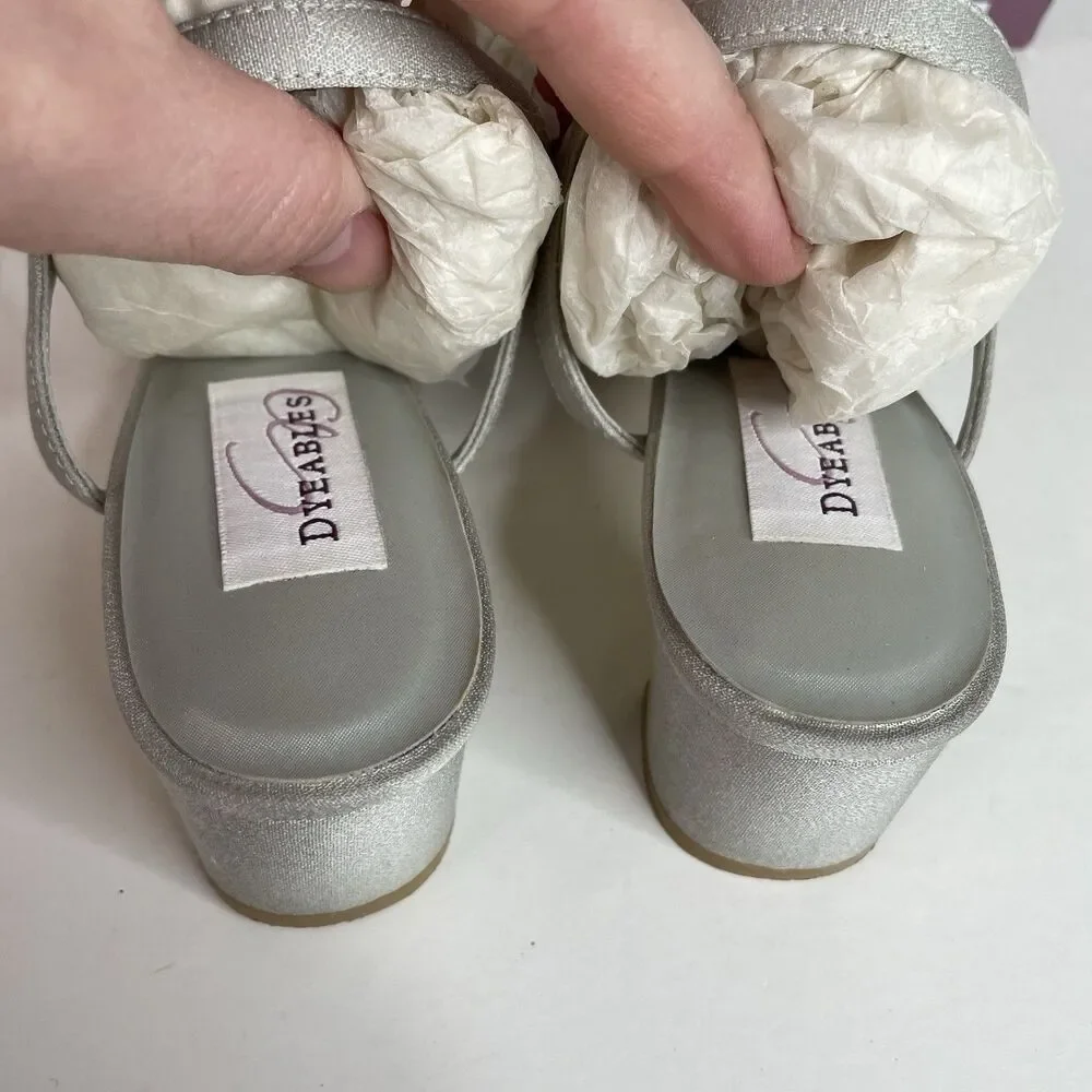 Dyeables Rhapsody Luxe Heels Women’s Size 5 1/2 B, Silver Wedding, Pumps Vintage - Picture 7 of 9